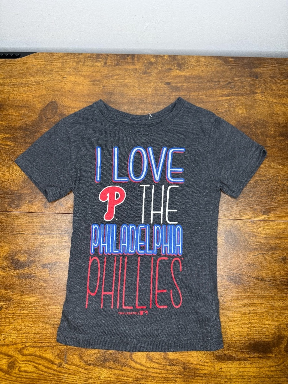 Genuine Merchandise I love the Philadelphia Phillies Kids T-shirt, Size XS (4/5)